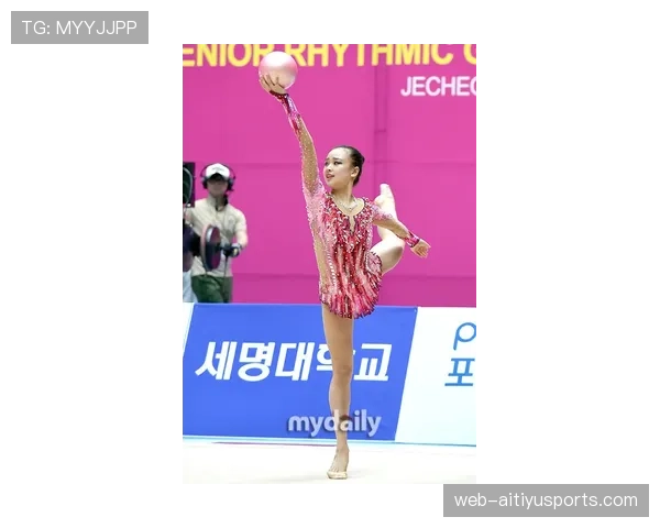 李冰洁，赛场冷面女王，私下像刷爆信用卡的大小姐
