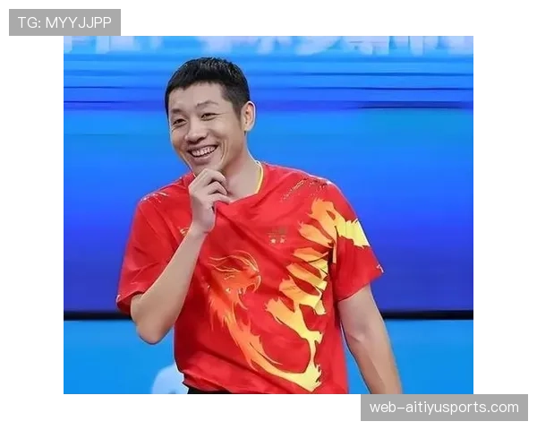 许昕光脚踢球鞋那会儿到底图啥，看着也太不像顶流运动员了吧！